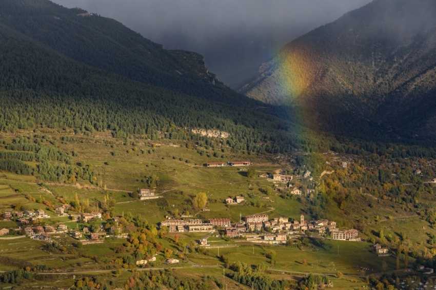 Saldes (Saldes Amb I L Arc De Sant Mart)