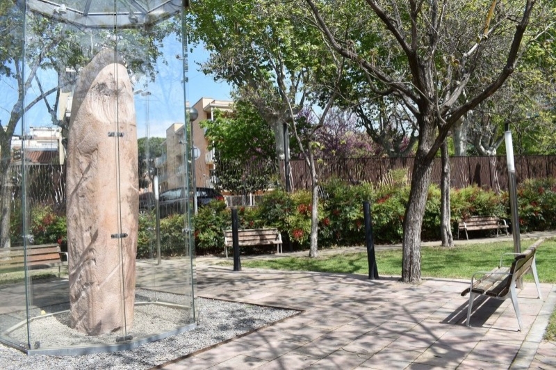 Mollet del Vallès (Menhir 02)