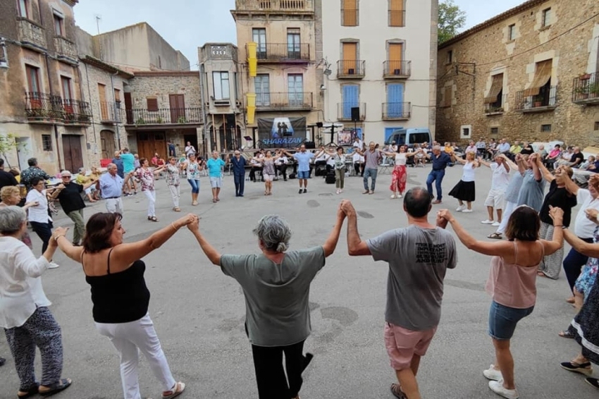 Saus, Camallera i Llampaies (Ballada De Sardanes)