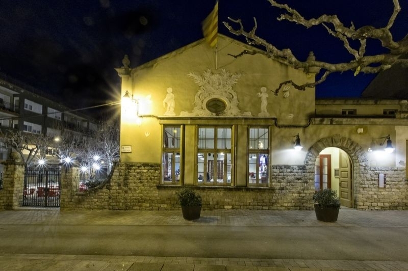 Els Hostalets de Pierola (Equipaments)