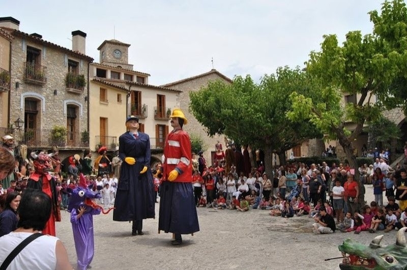 La Llacuna (Gegants.)