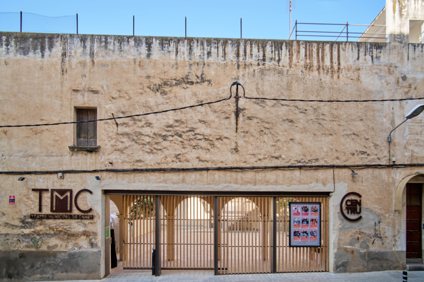 Canet de Mar (Teatre Municipal Canet De Mar)