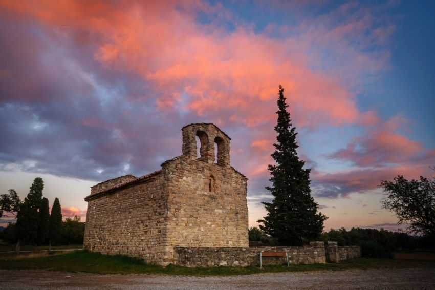 Avià (Esglesia De Santa Maria D Avia. Autor Sergi Boixader_)