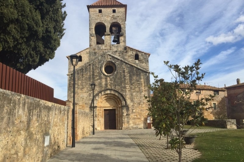Maià de Montcal (Esglesia Sant Vicenc Maia)
