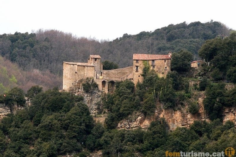 Sant Aniol de Finestres (Esglesia De Santa Maria De Finestres)