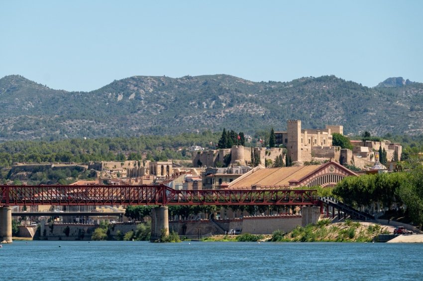 Tortosa ( _Ruta 3 Reyes_David Gil_Tortosa_Des Del Ebro)