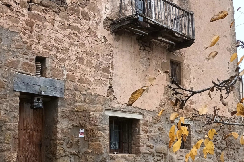 La Baronia de Rialb (Cases De Vilaplana)