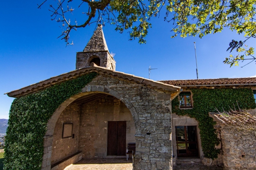 Sobremunt (Esglesia De Santa Llucia)