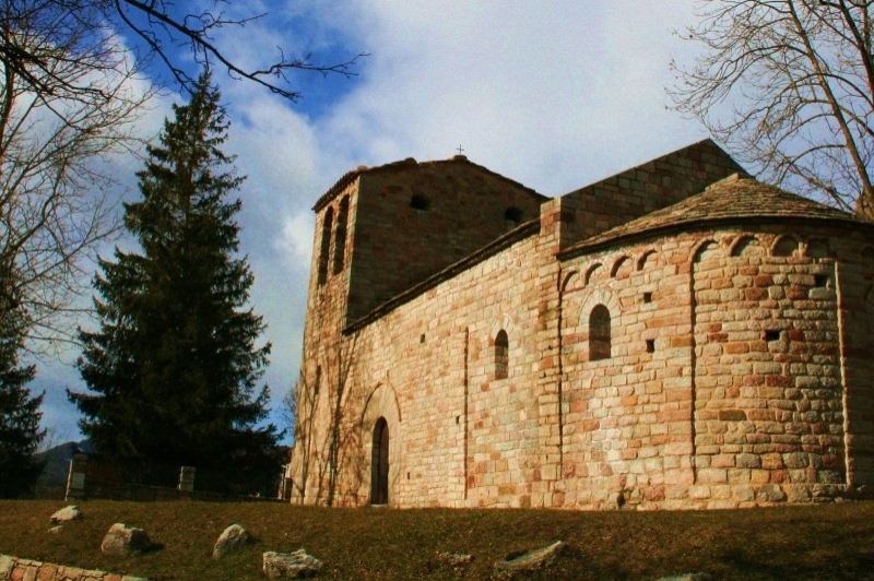 Ogassa (Esglesia De Sant Marti De Surroca)