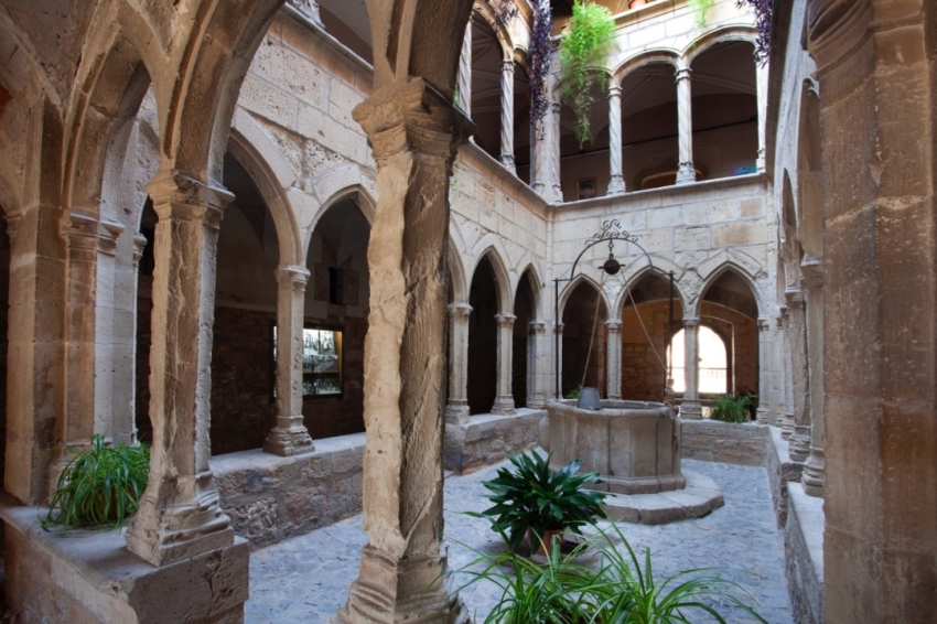 Montblanc (Hospital De Santa Magdalena)