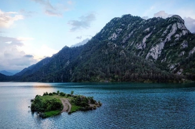 Guixers (Panta De La Llosa Del Cavall)