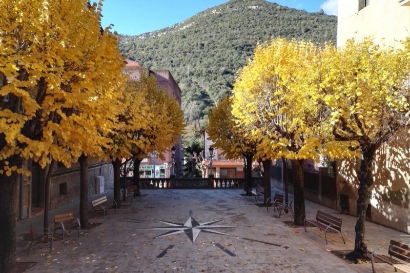 Figaró-Montmany ( Placa Major)