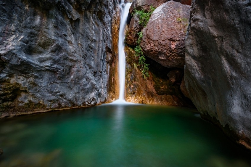 Els Empedrats, Cap de la Boixassa i l'Adou del Bastareny
