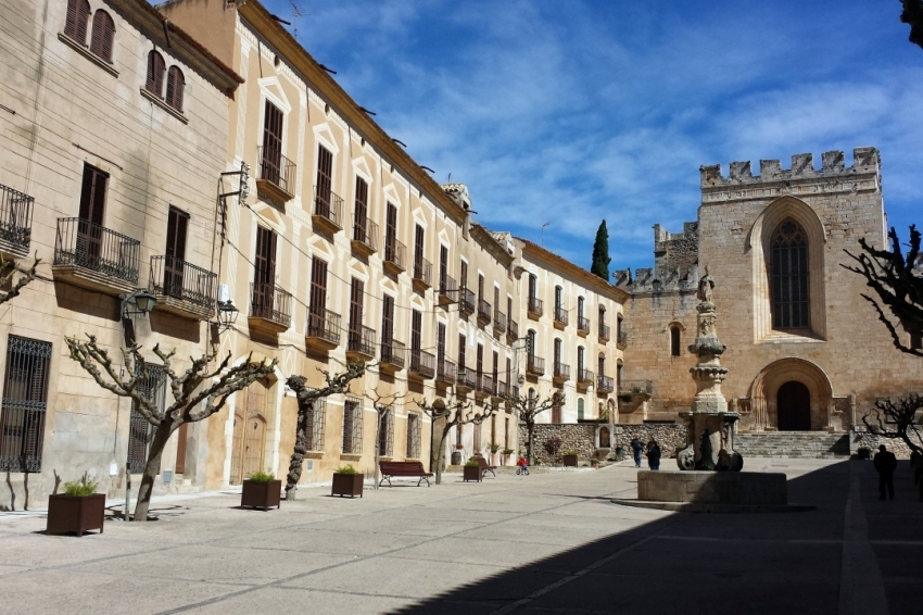 De ruta pels castells medievals del riu Gaià